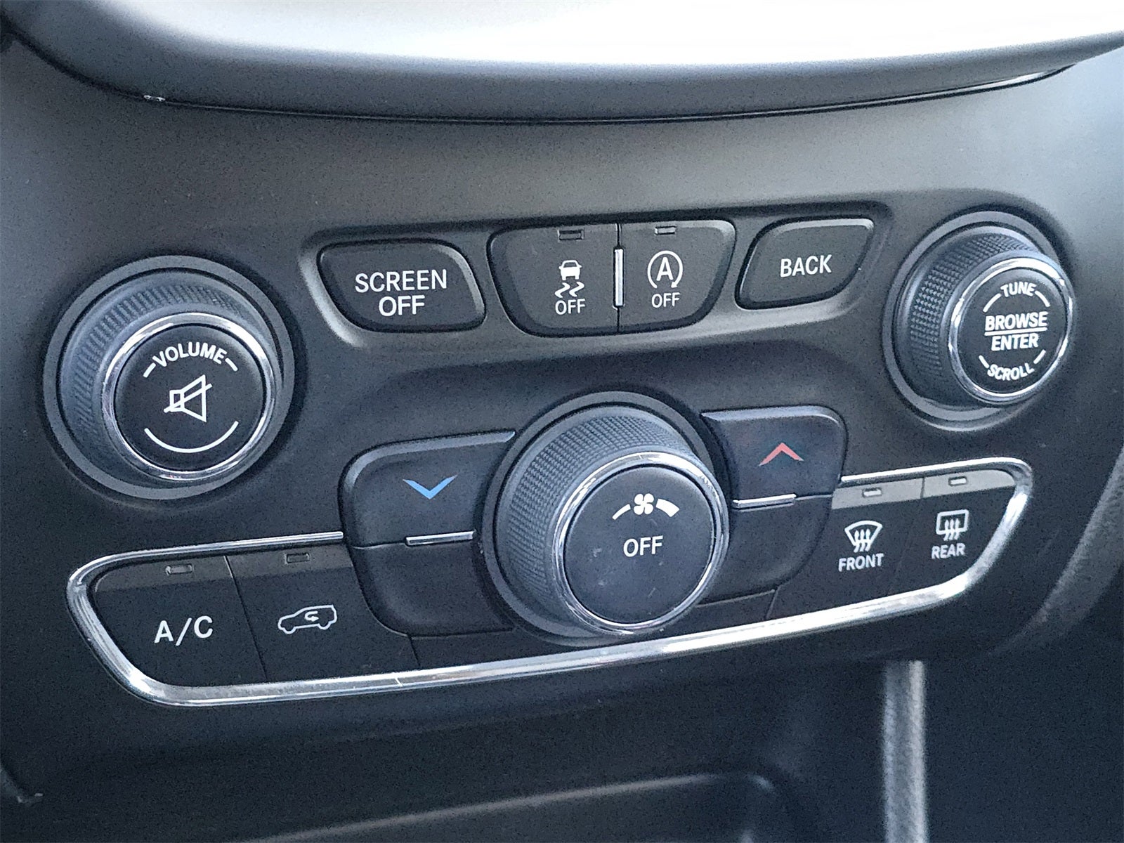 2018 Jeep Cherokee Latitude Plus