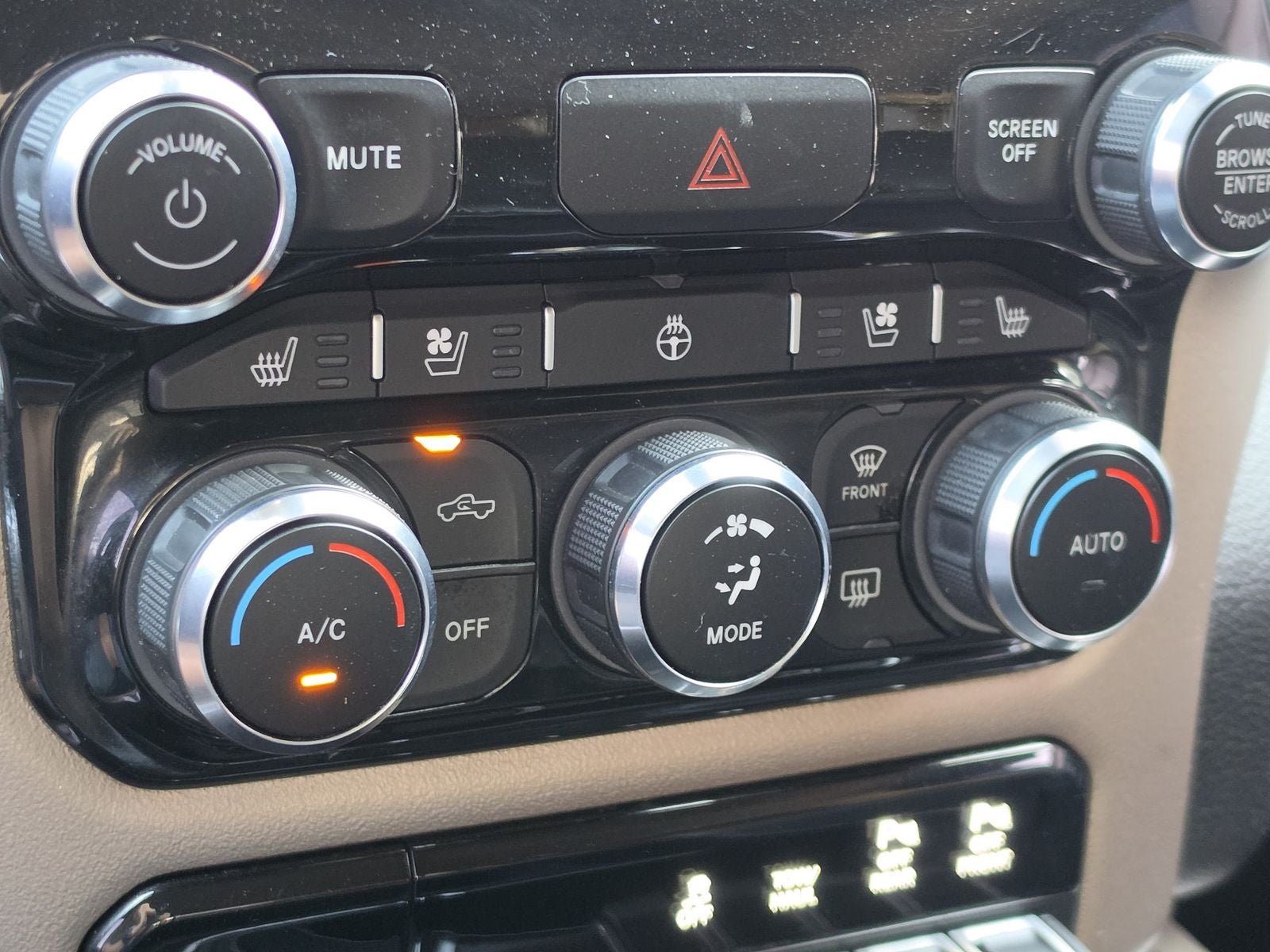 2021 RAM Ram 1500 Pickup Laramie - Photo 29