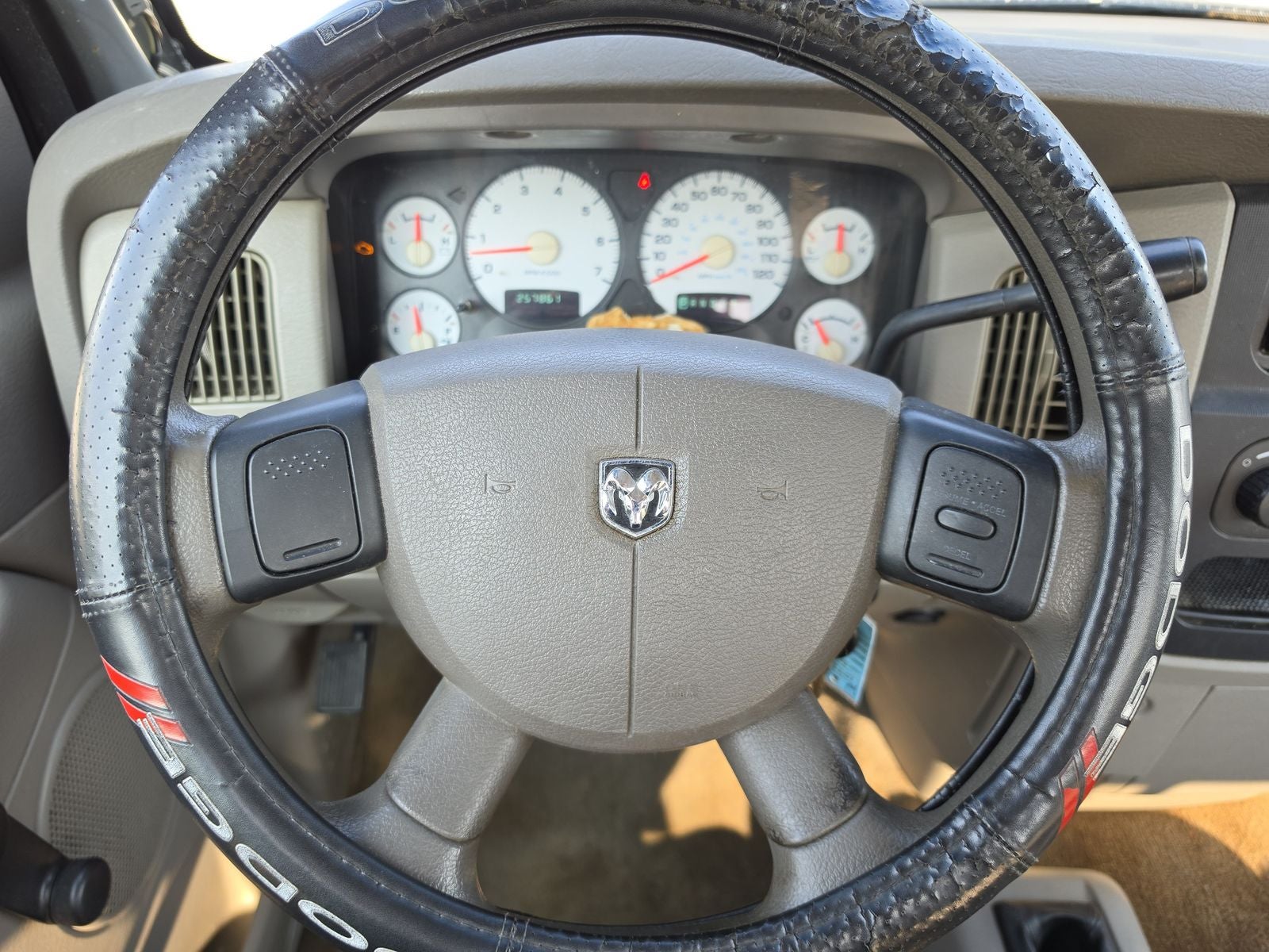 2005 Dodge Ram 1500 ST