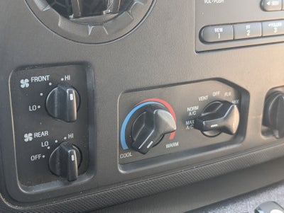 2016 Ford E-450SD Base