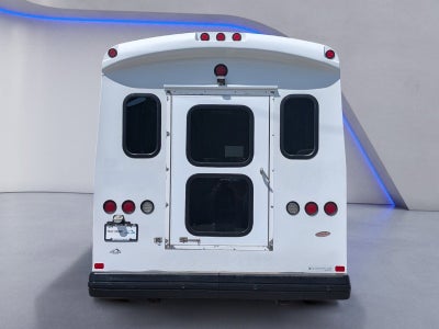 2016 Ford E-450SD Base