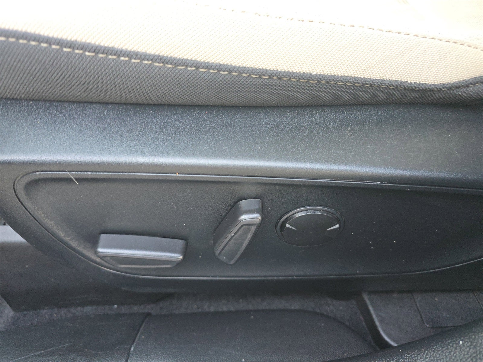 2021 Ford Escape SE Hybrid