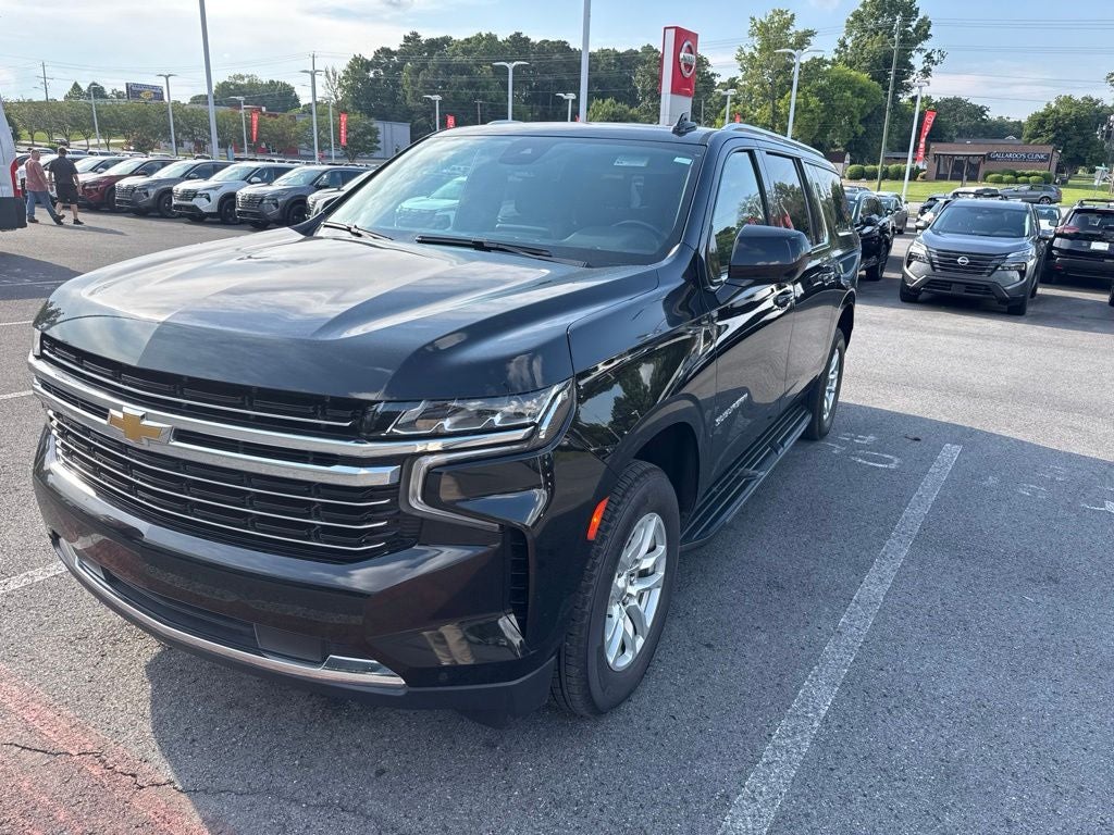 2024 Chevrolet Suburban LT