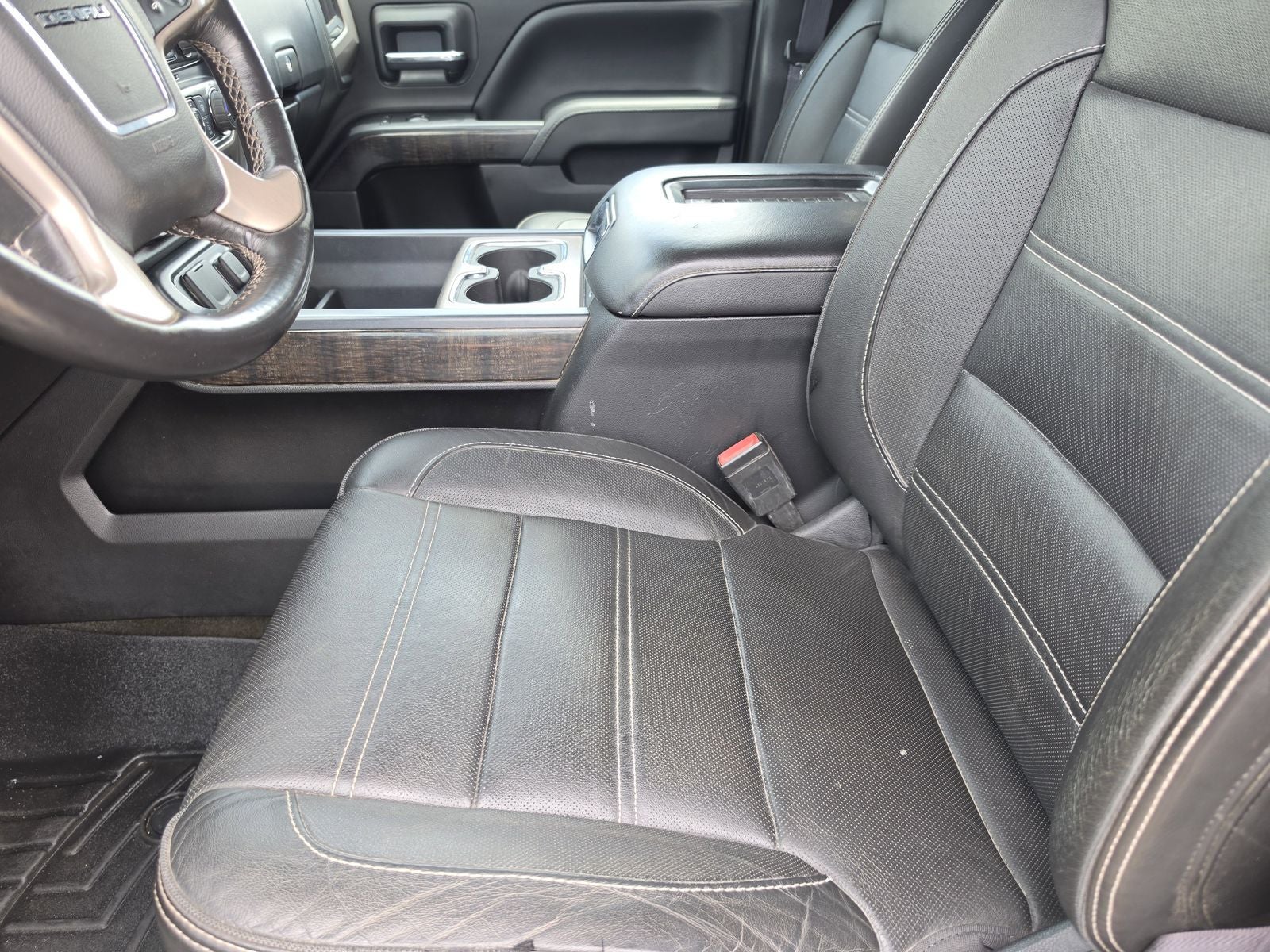 2016 GMC Sierra 2500HD Denali