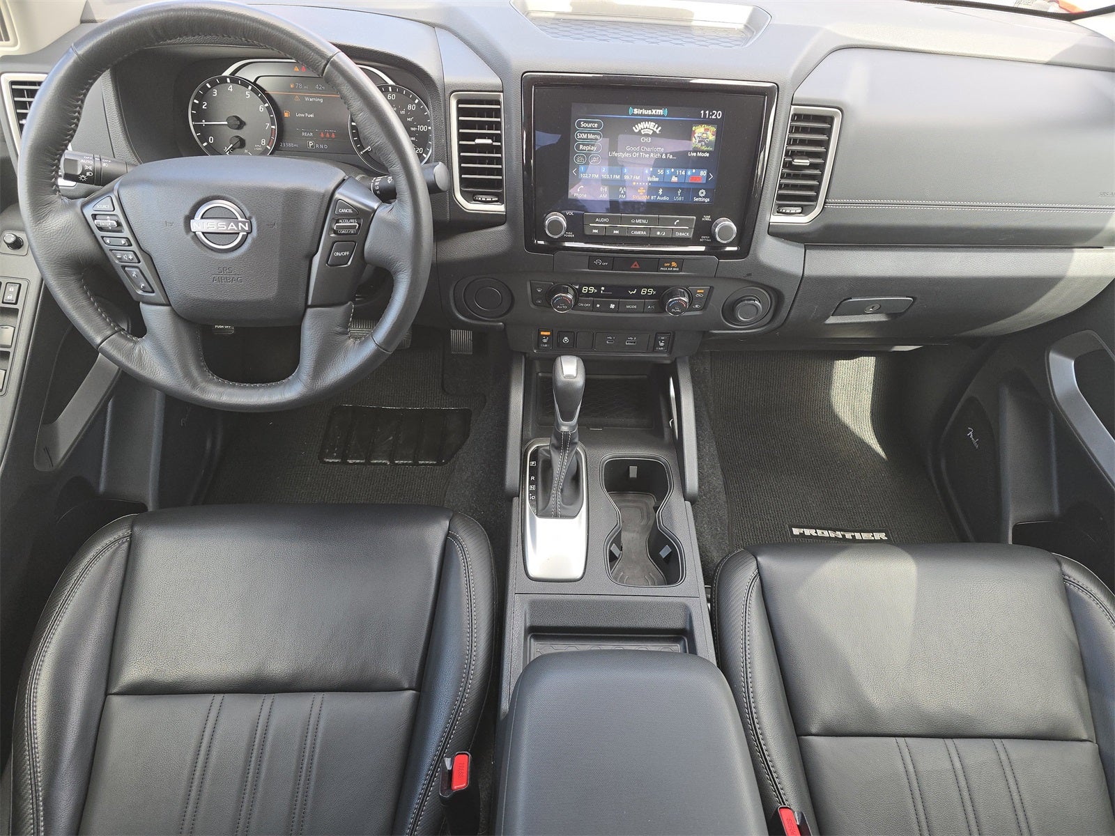 2024 Nissan Frontier SL