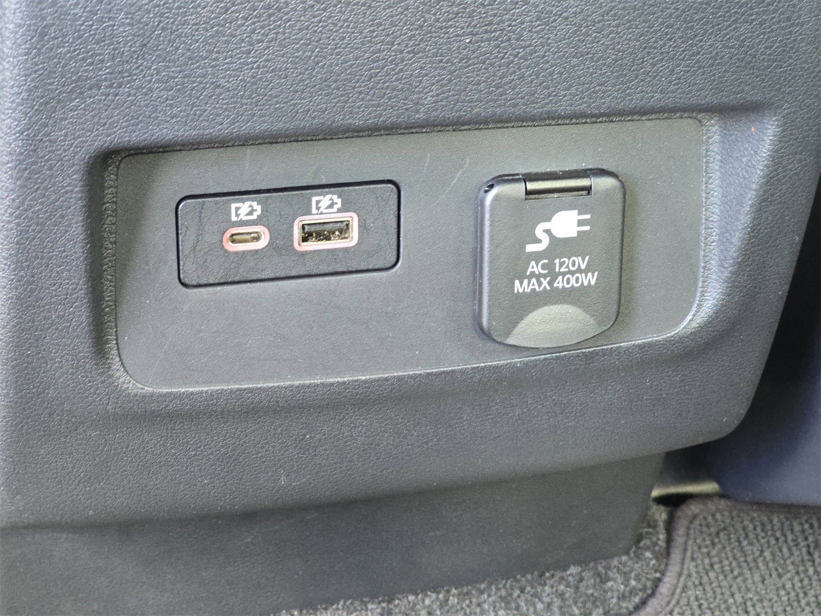 2024 Nissan Frontier SL