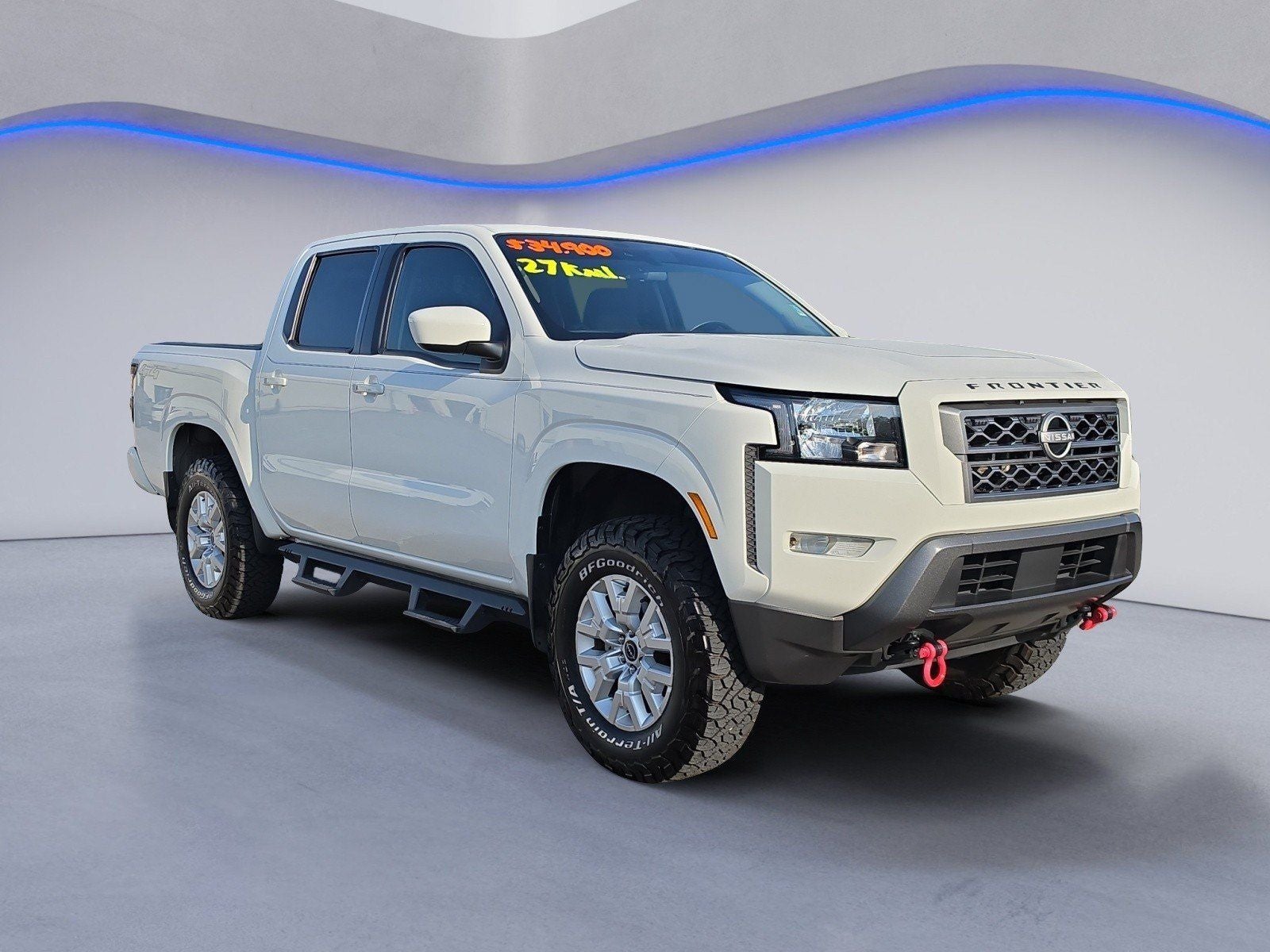 2023 Nissan Frontier SV