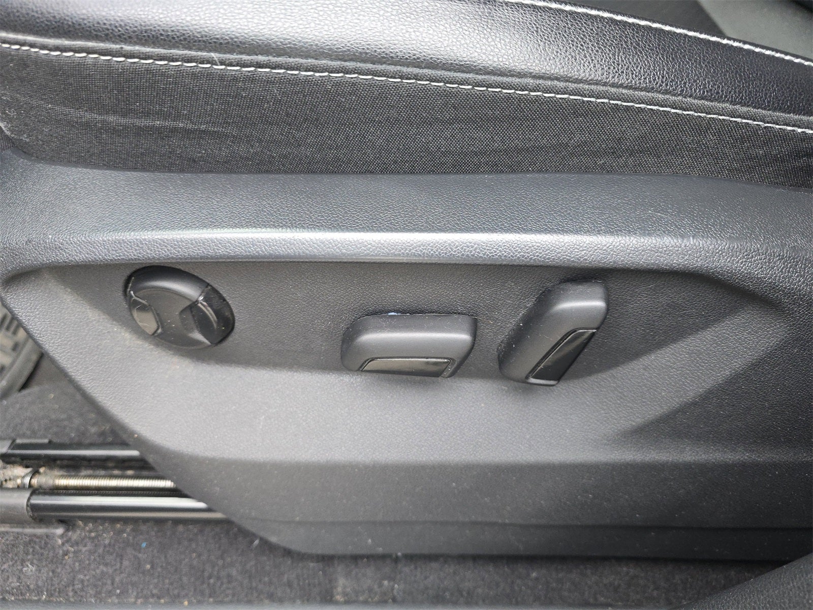 2020 Volkswagen Atlas Cross Sport 3.6L V6 SE w/Technology 4Motion