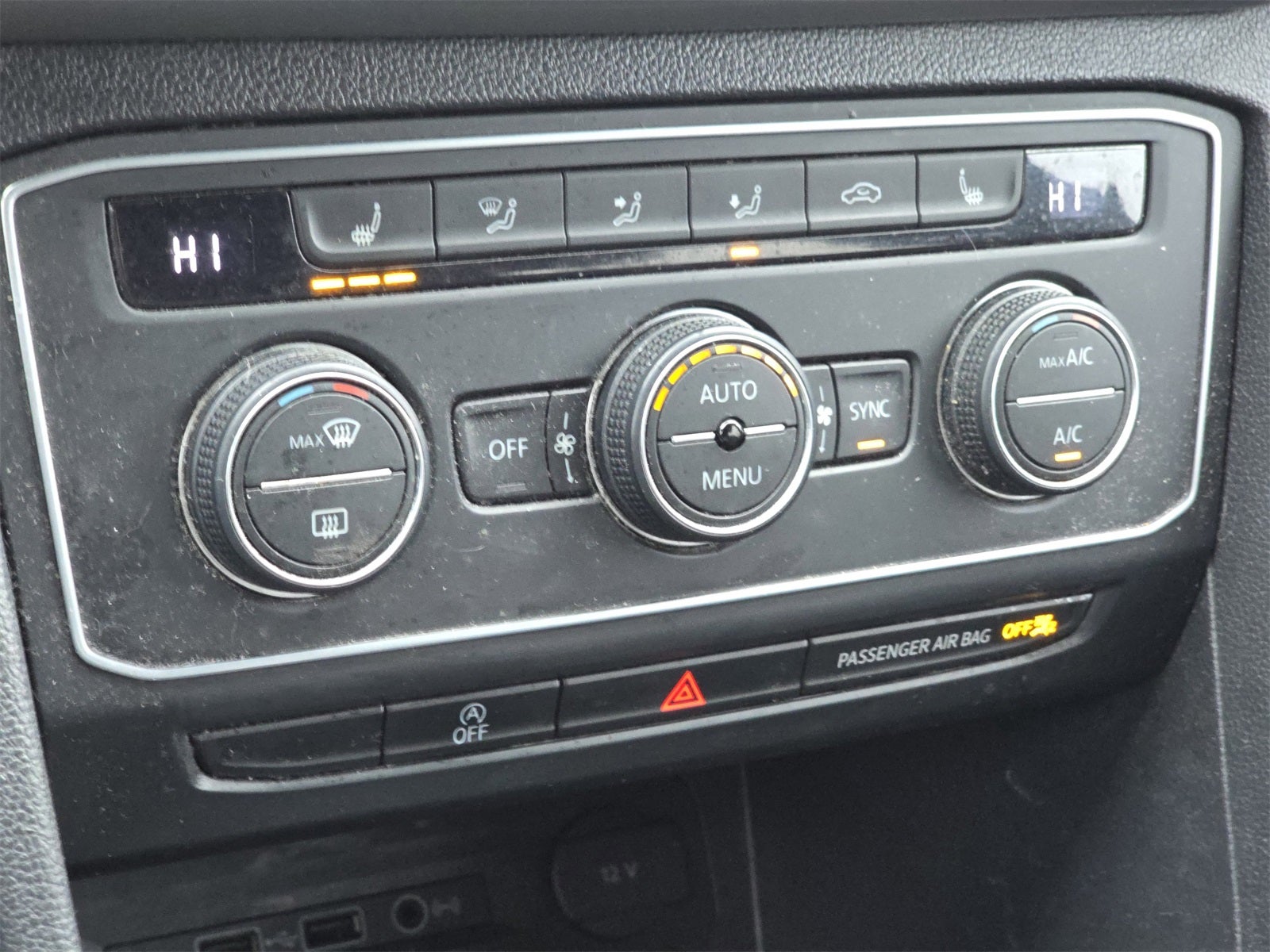 2020 Volkswagen Atlas Cross Sport 3.6L V6 SE w/Technology 4Motion