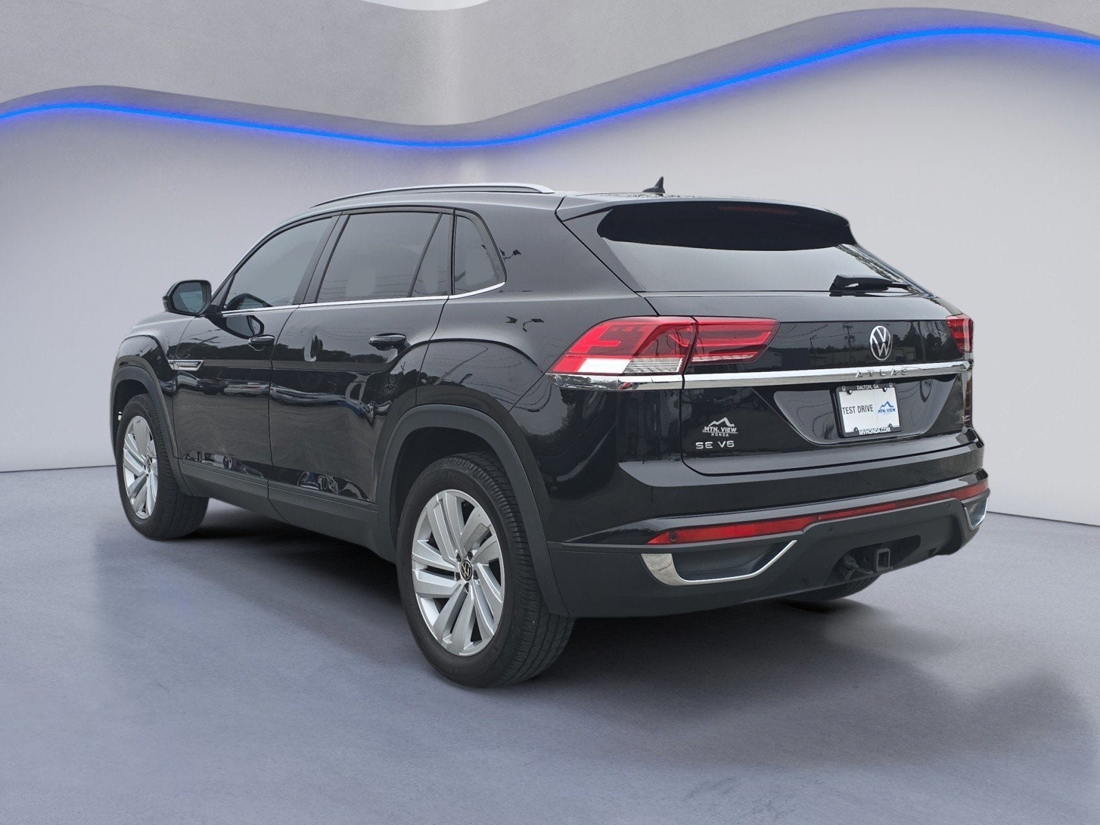 2020 Volkswagen Atlas Cross Sport 3.6L V6 SE w/Technology 4Motion