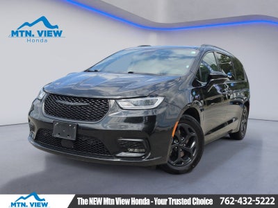 2024 Chrysler Pacifica Hybrid Select Premium S Appearance