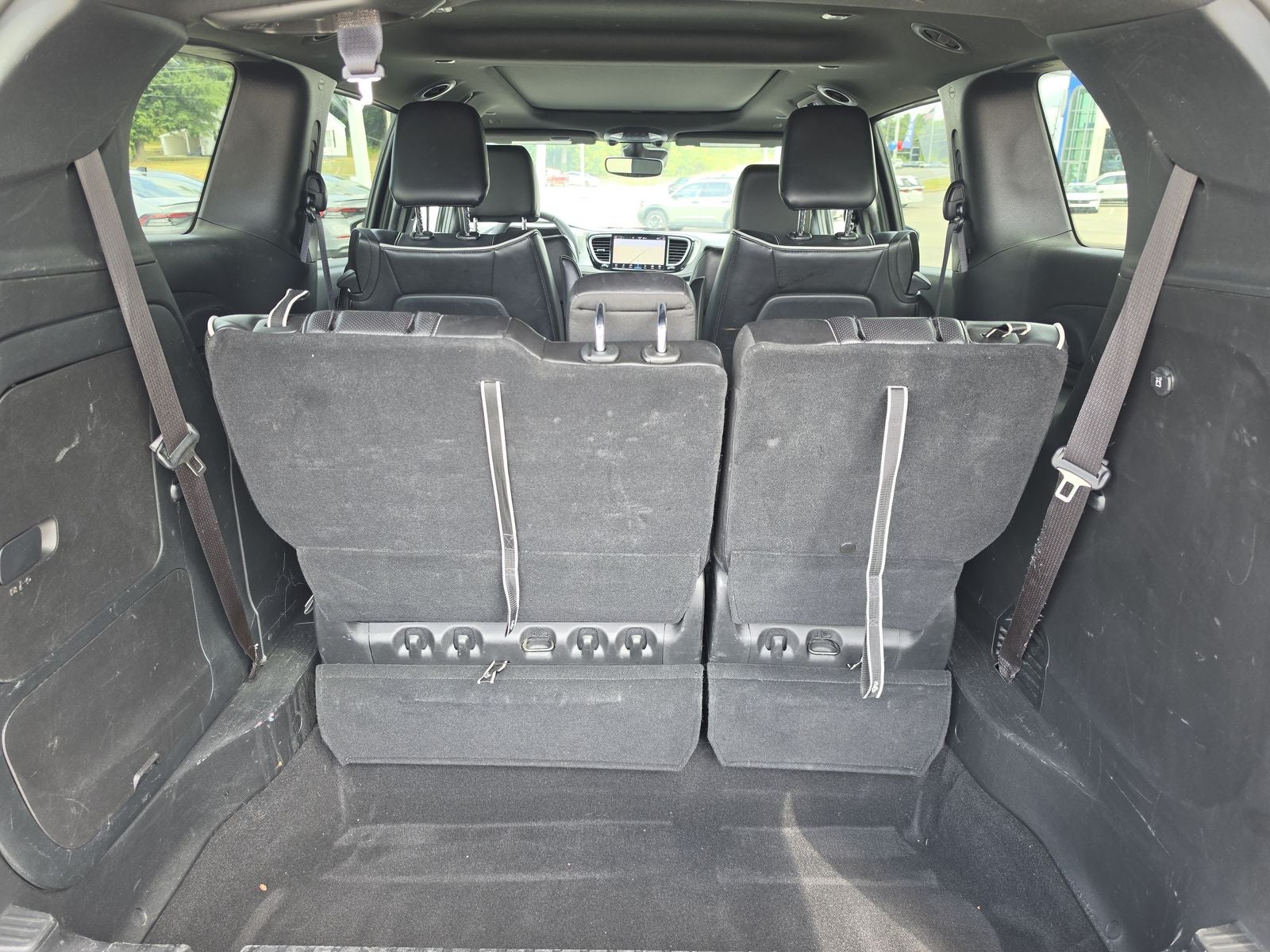 2024 Chrysler Pacifica Hybrid Select Premium S Appearance
