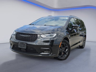2024 Chrysler Pacifica Hybrid Select Premium S Appearance