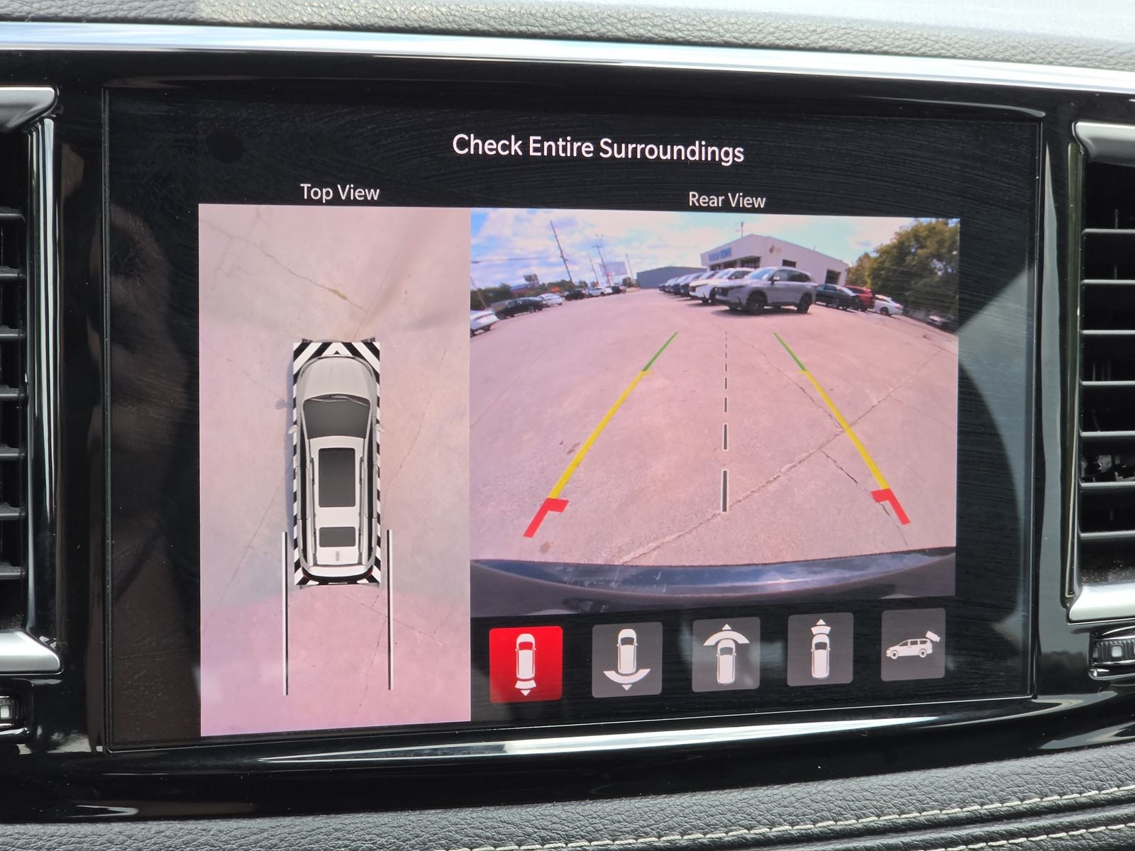 2024 Chrysler Pacifica Hybrid Select Premium S Appearance