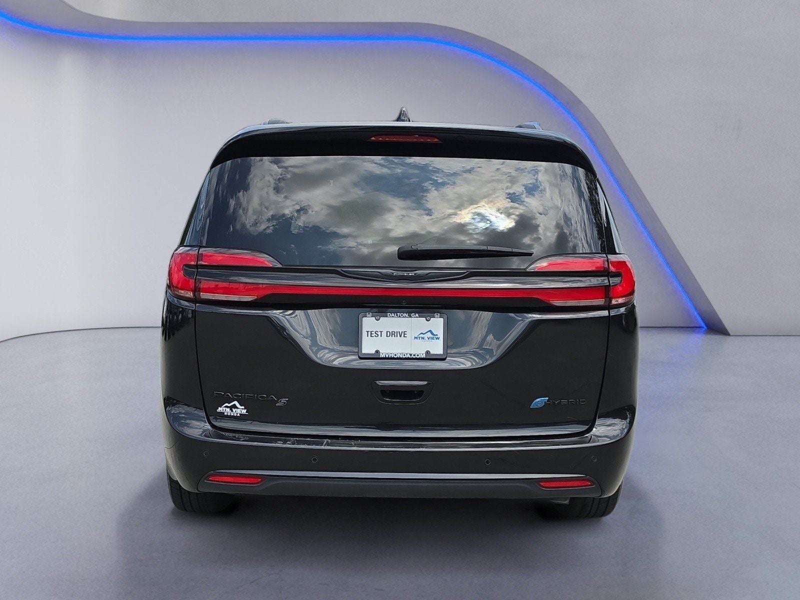 2024 Chrysler Pacifica Hybrid Select Premium S Appearance