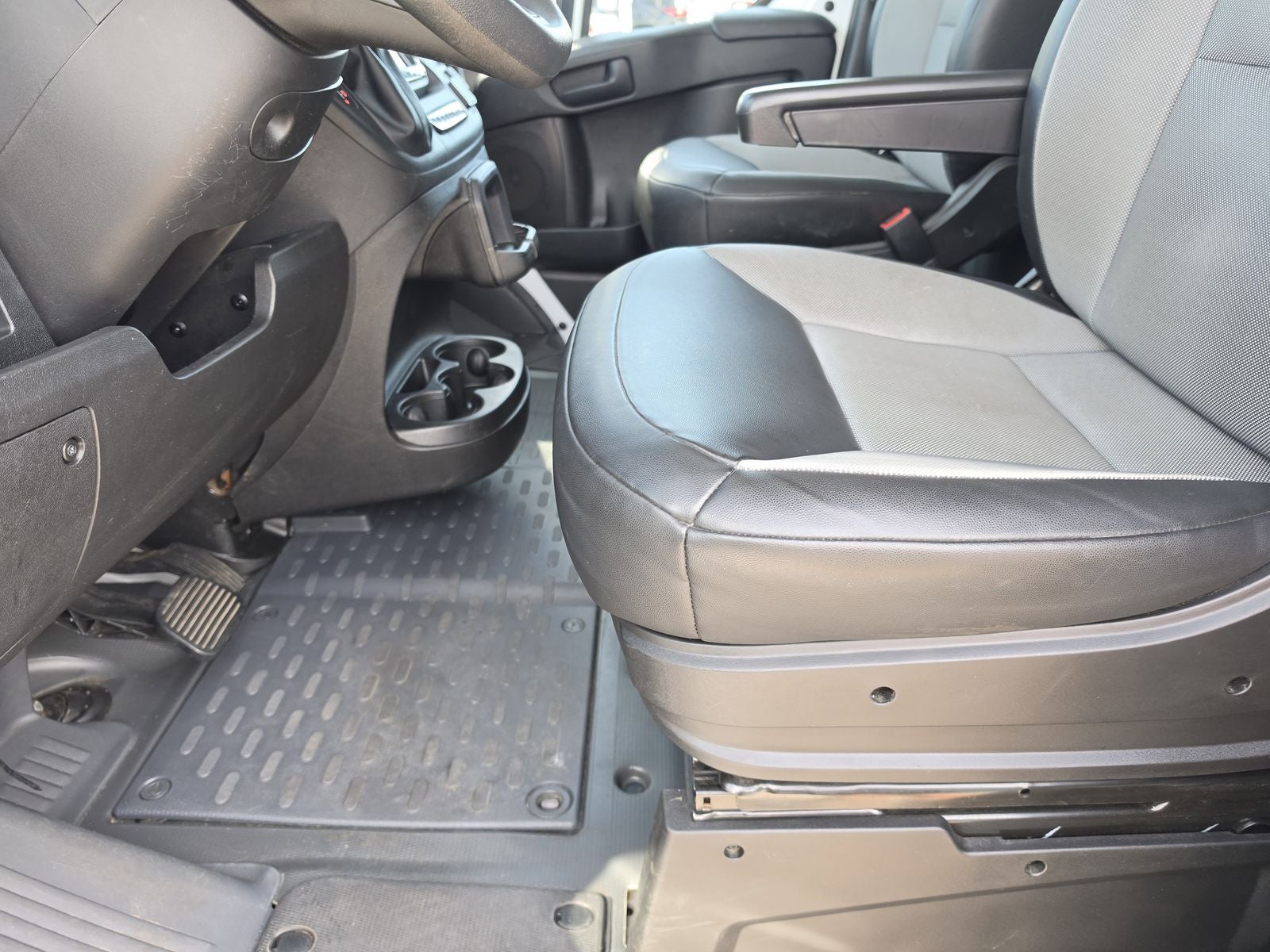 2023 RAM ProMaster 2500 Base