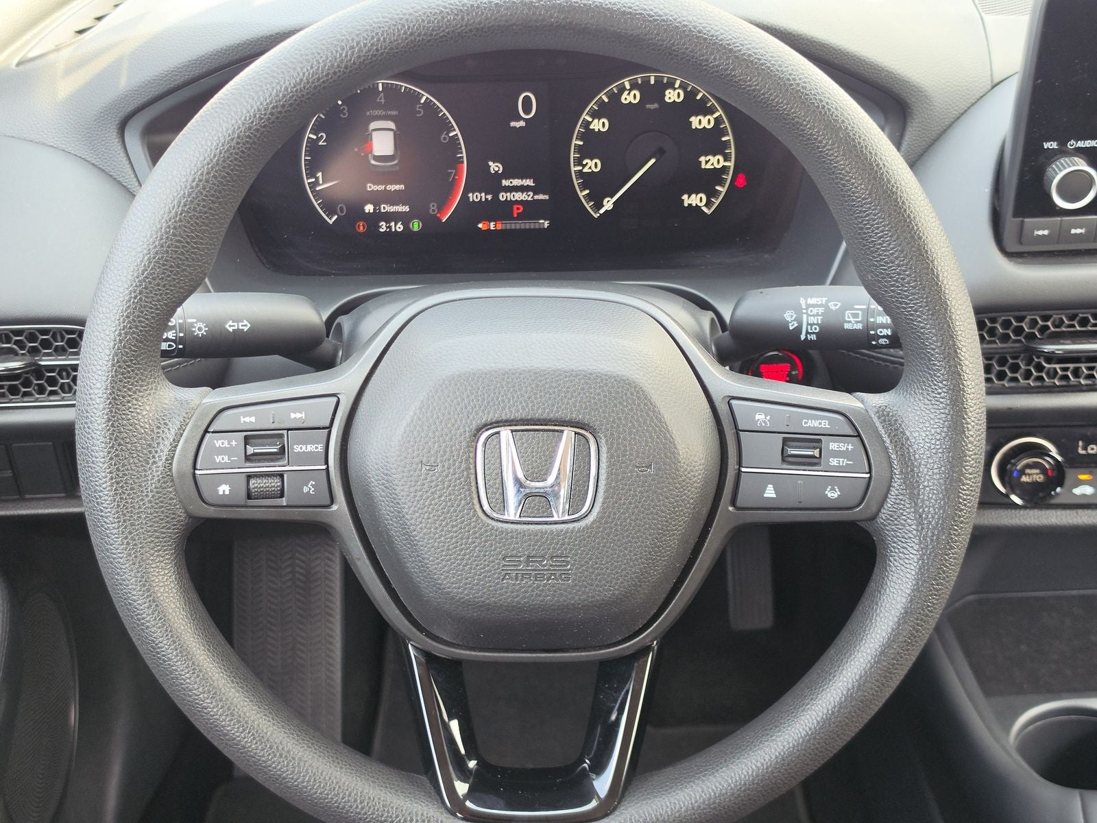 2025 Honda HR-V LX