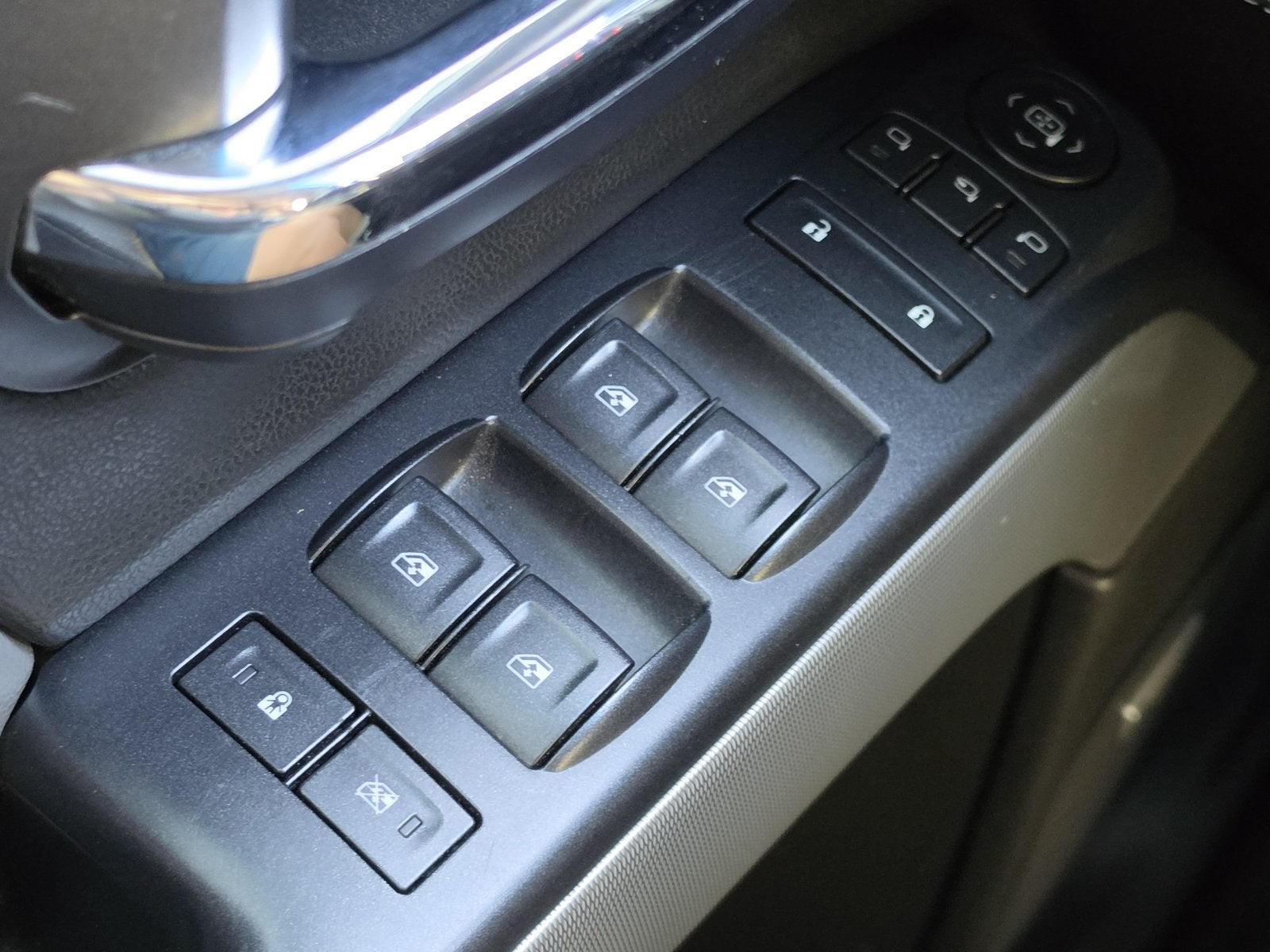 2015 Chevrolet Silverado 1500 LTZ 2LZ