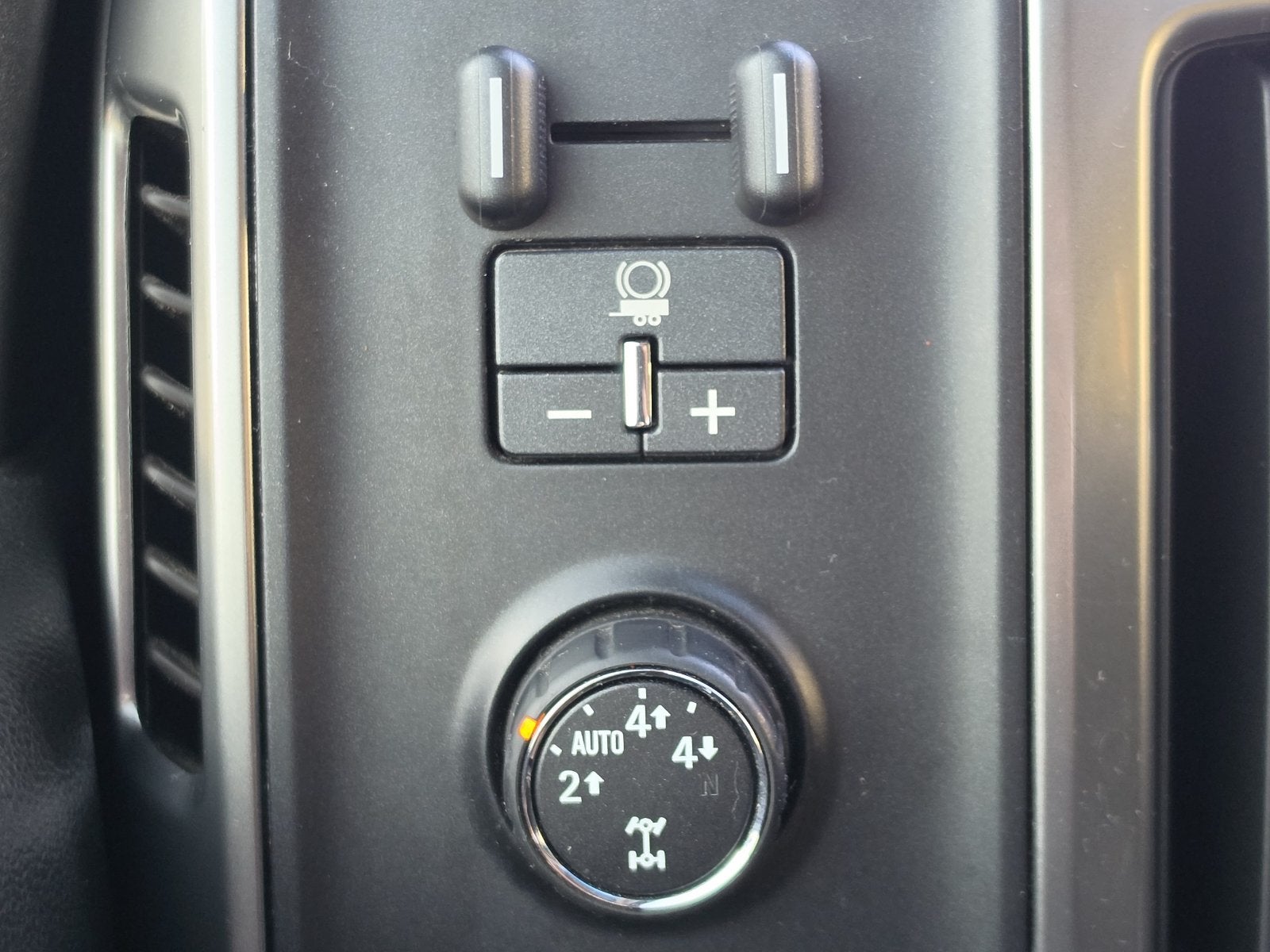 2015 Chevrolet Silverado 1500 LTZ 2LZ
