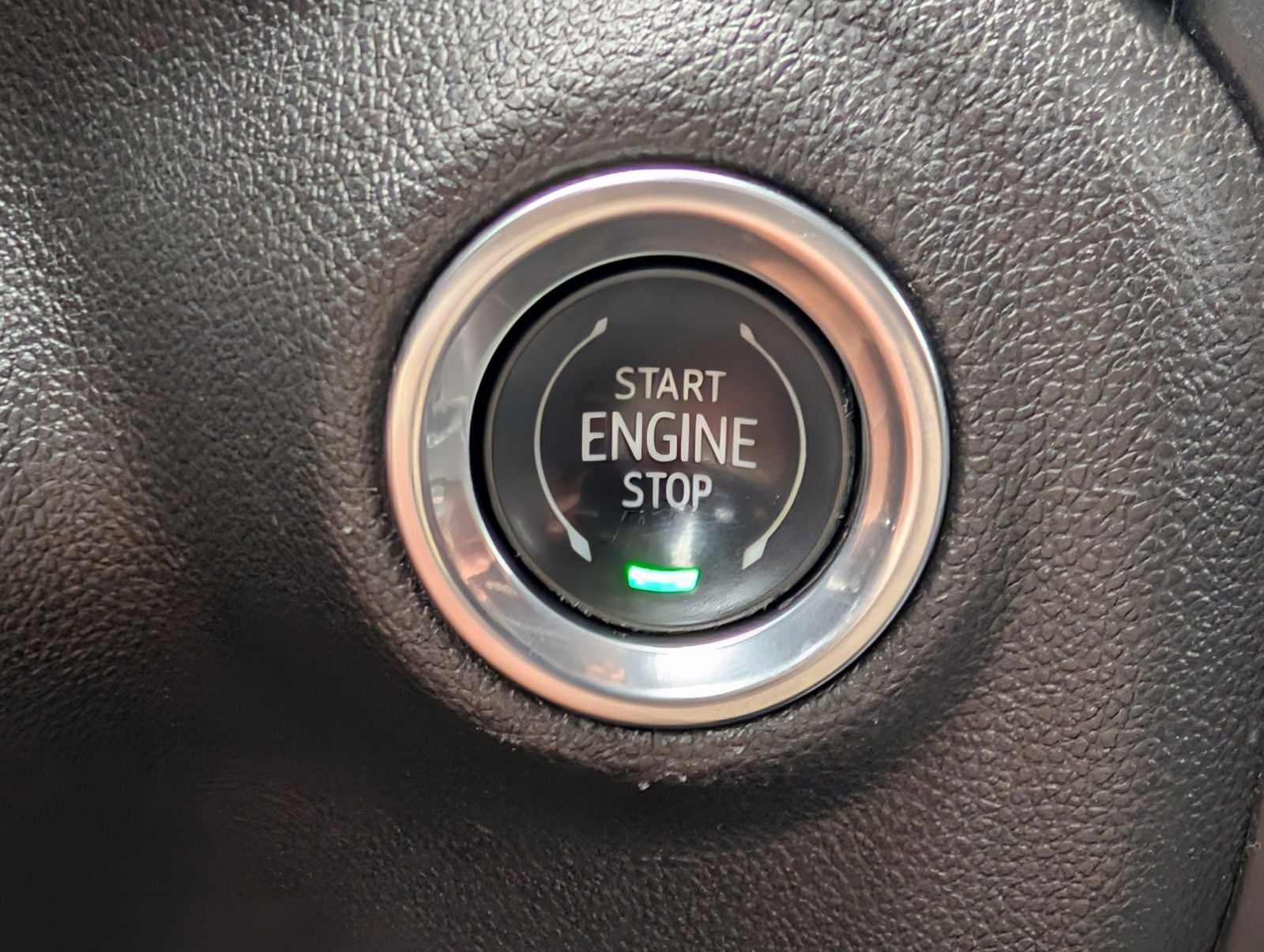 2020 Chevrolet Silverado 1500 RST - Photo 19