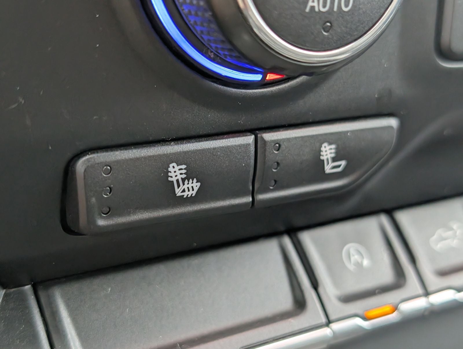 2020 Chevrolet Silverado 1500 RST - Photo 23