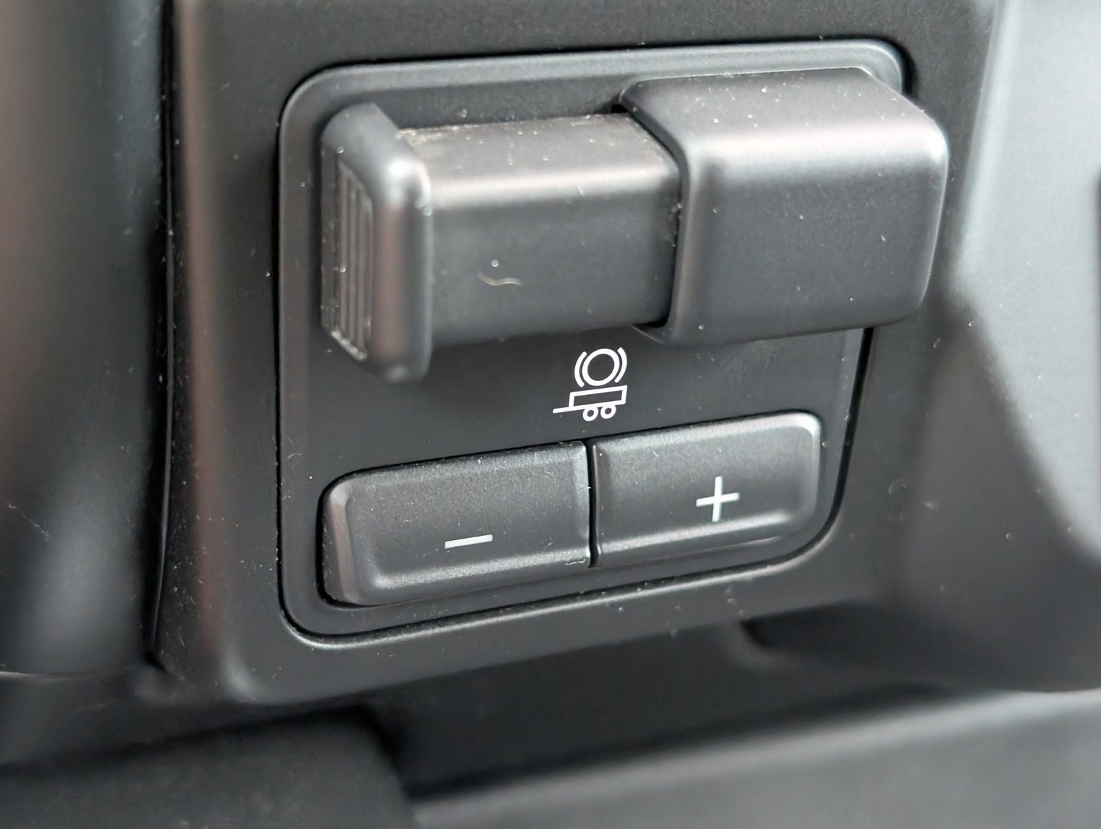 2020 Chevrolet Silverado 1500 RST - Photo 25