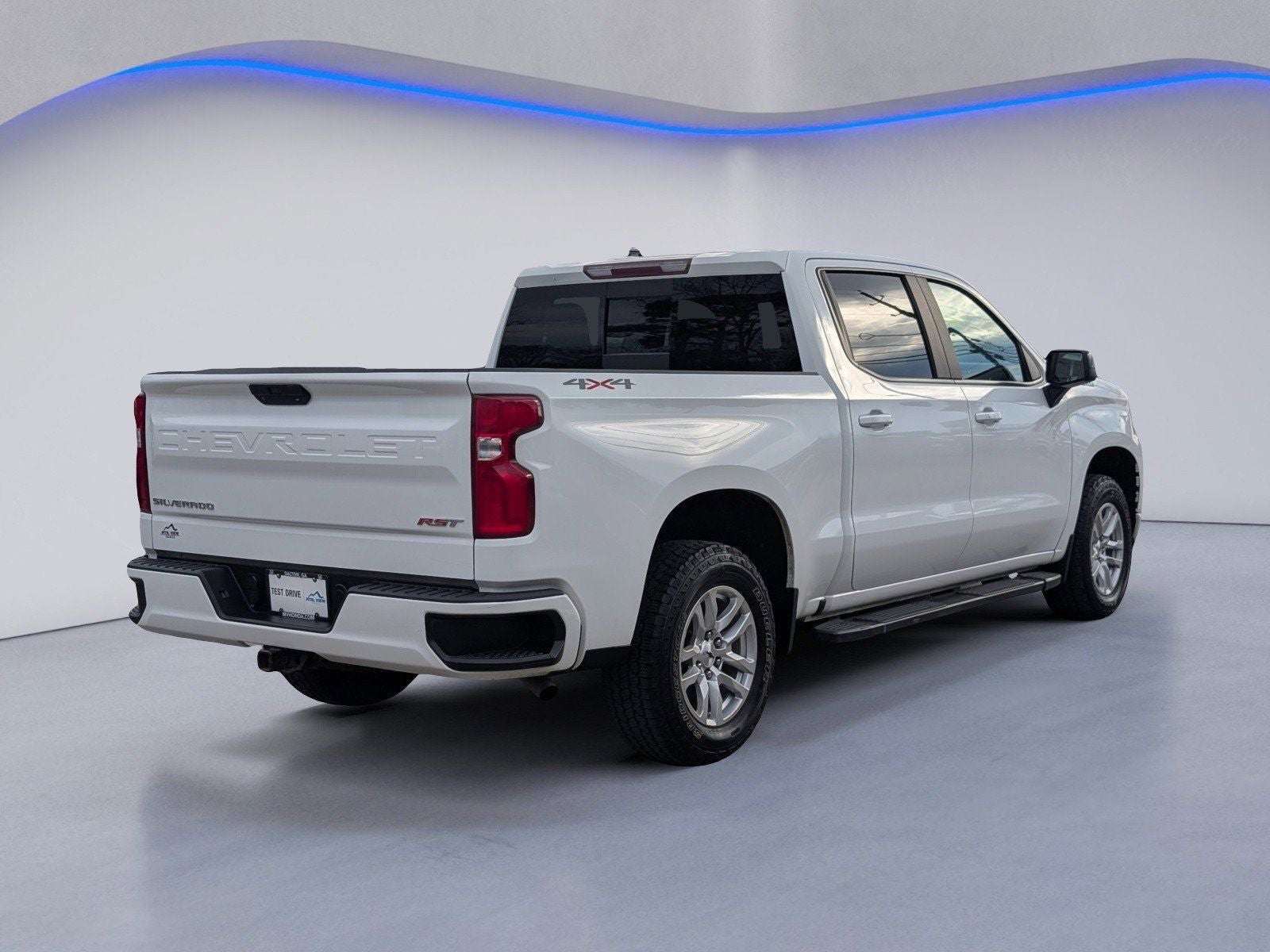 2020 Chevrolet Silverado 1500 RST - Photo 5