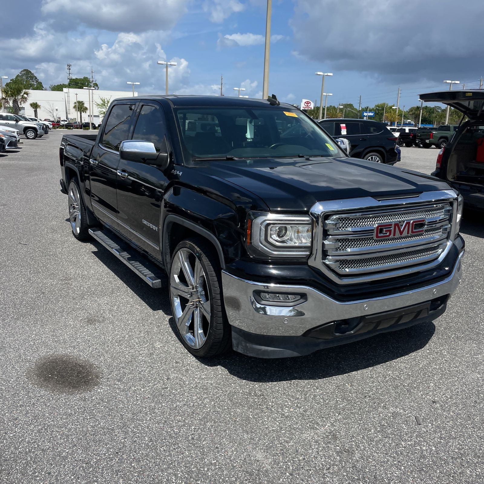 2018 GMC Sierra 1500 SLT