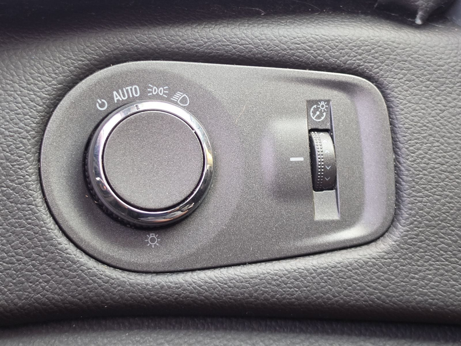 2012 Cadillac SRX Luxury