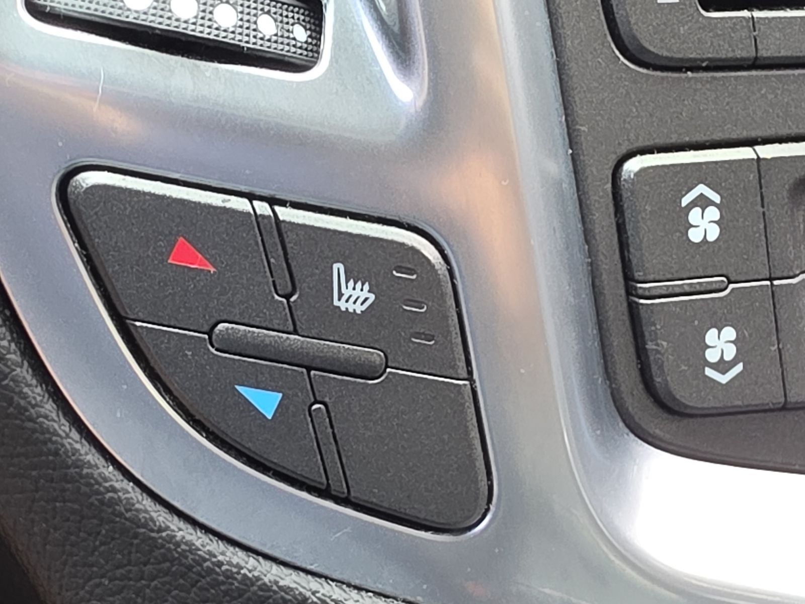 2012 Cadillac SRX Luxury