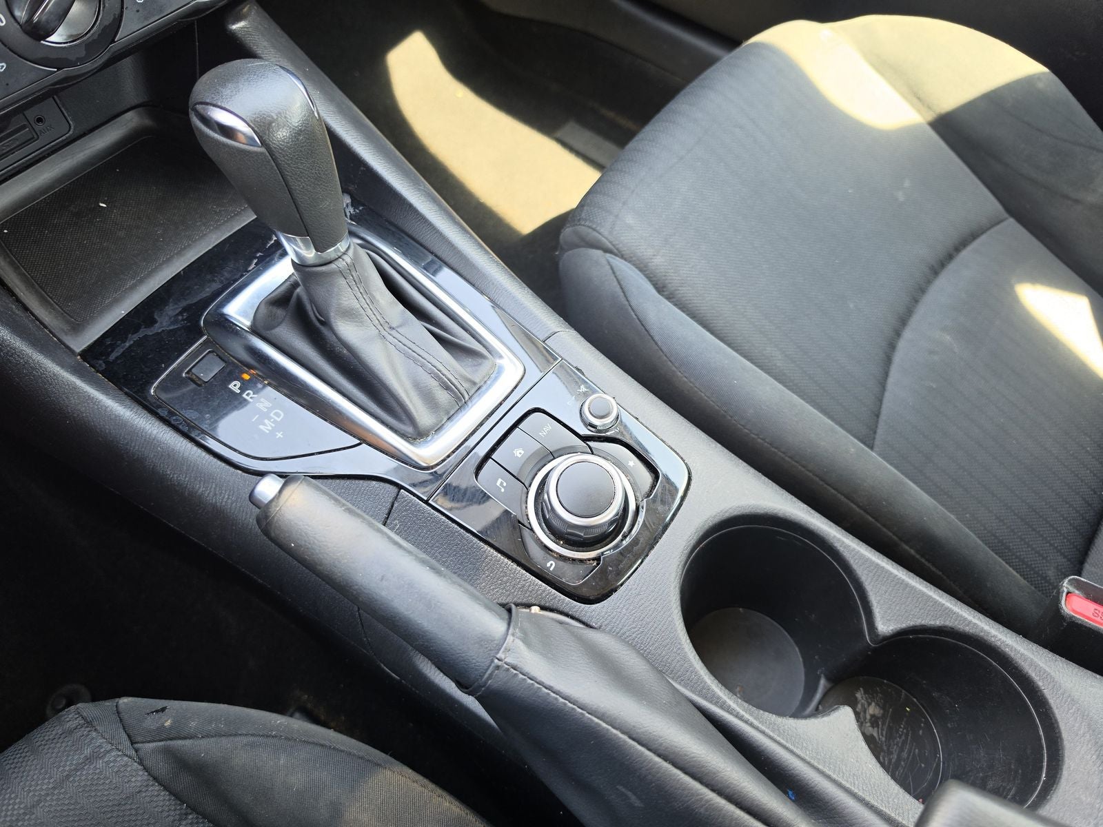 2016 Mazda Mazda3 i Sport