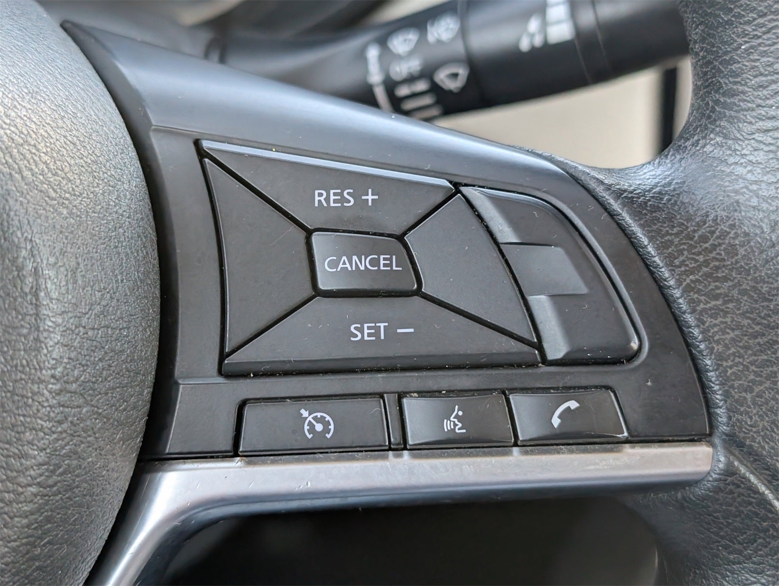 2020 Nissan Versa 1.6 SV