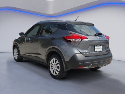2019 Nissan Kicks S