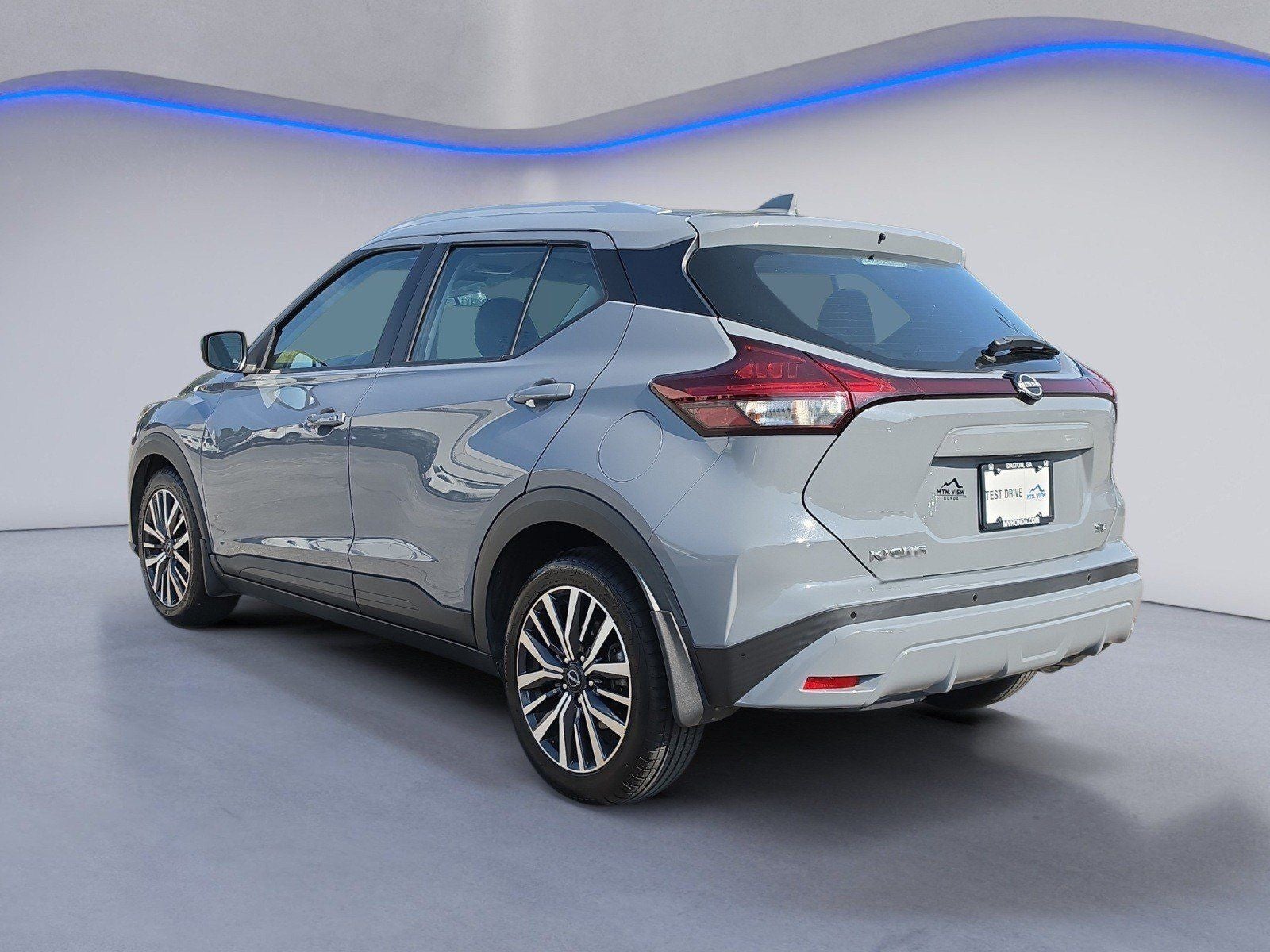 2022 Nissan Kicks SV