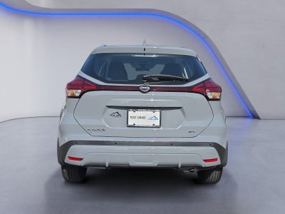 2022 Nissan Kicks SV