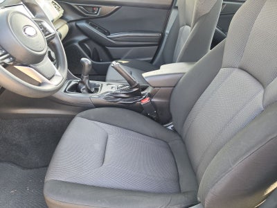 2019 Subaru Impreza 2.0i