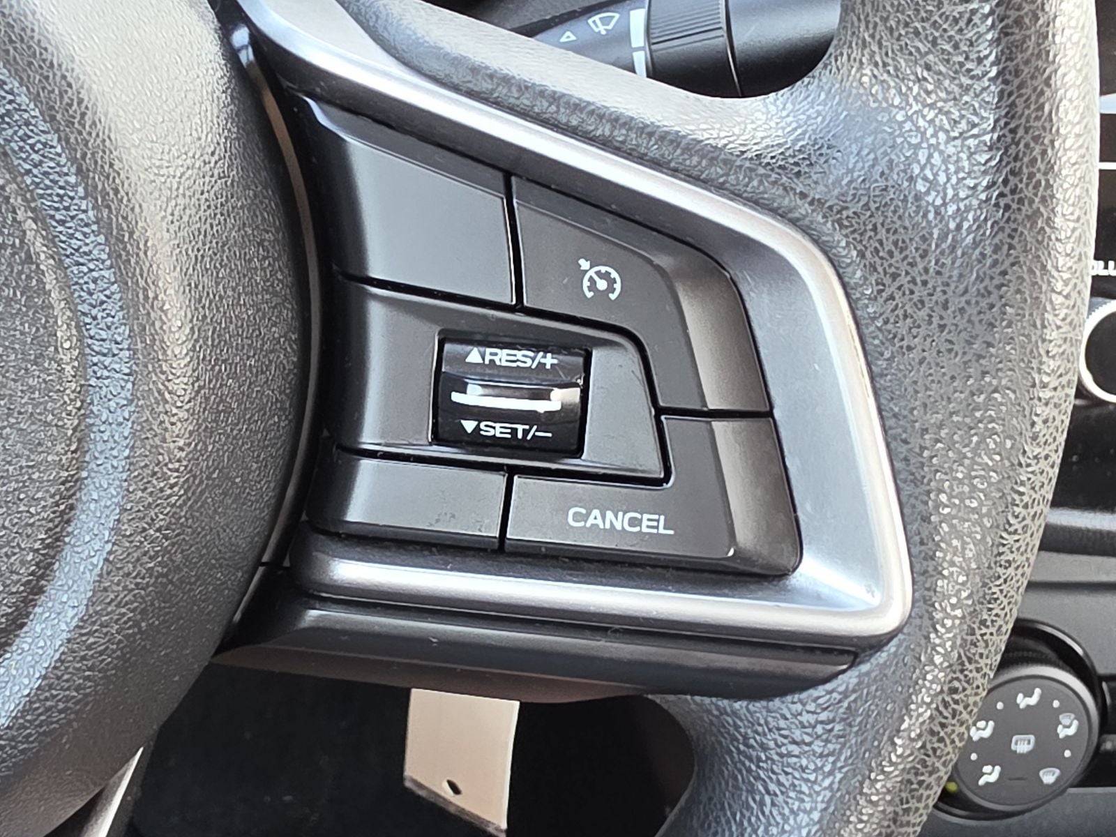 2019 Subaru Impreza 2.0i