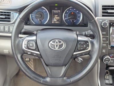 2016 Toyota Camry Hybrid XLE