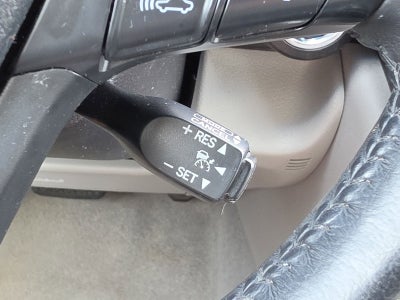 2016 Toyota Camry Hybrid XLE