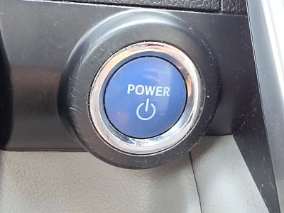 2016 Toyota Camry Hybrid XLE