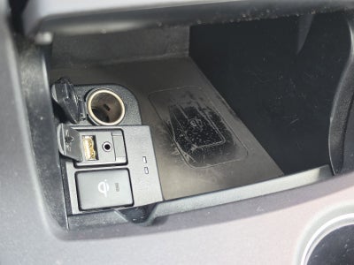 2016 Toyota Camry Hybrid XLE