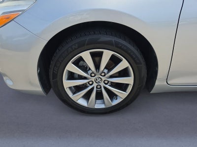2016 Toyota Camry Hybrid XLE