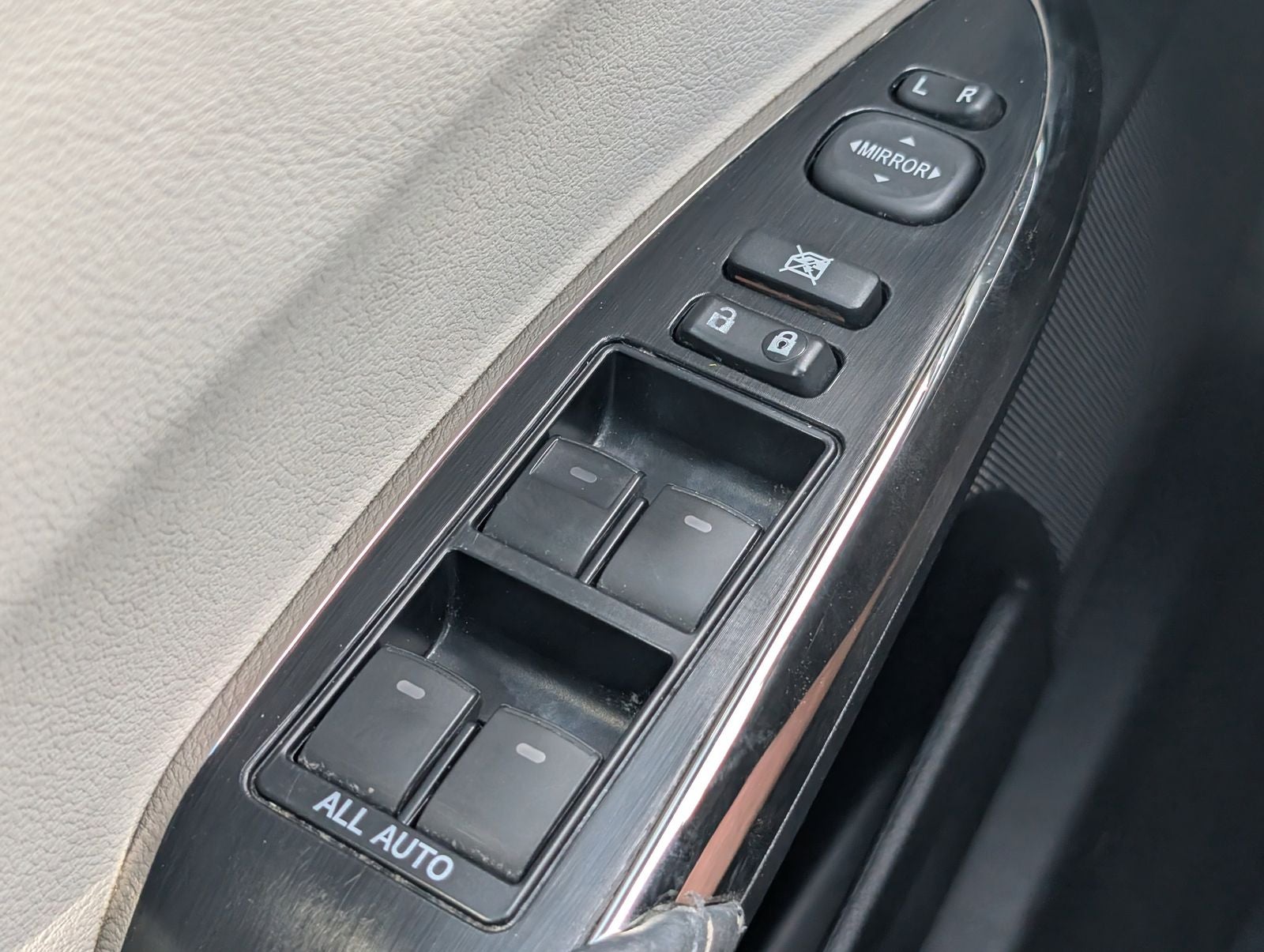 2015 Toyota Avalon XLE