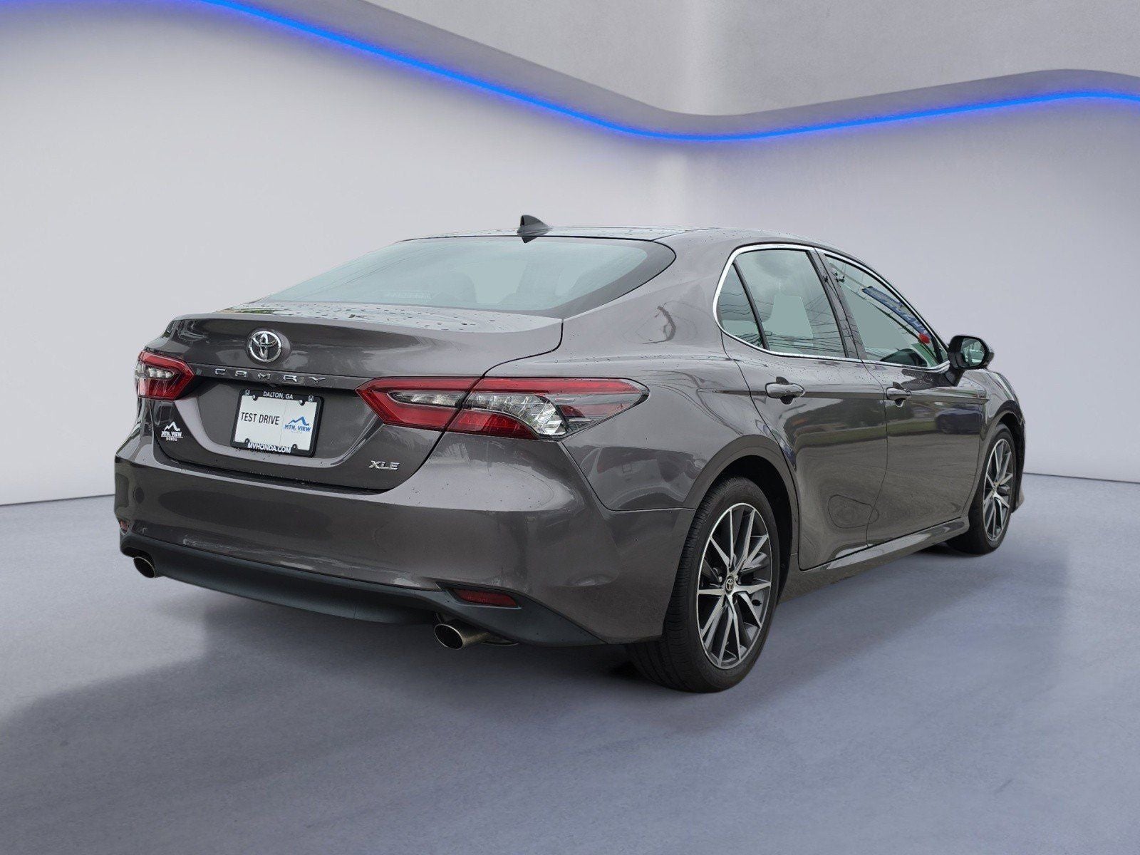 2023 Toyota Camry XLE - Photo 6