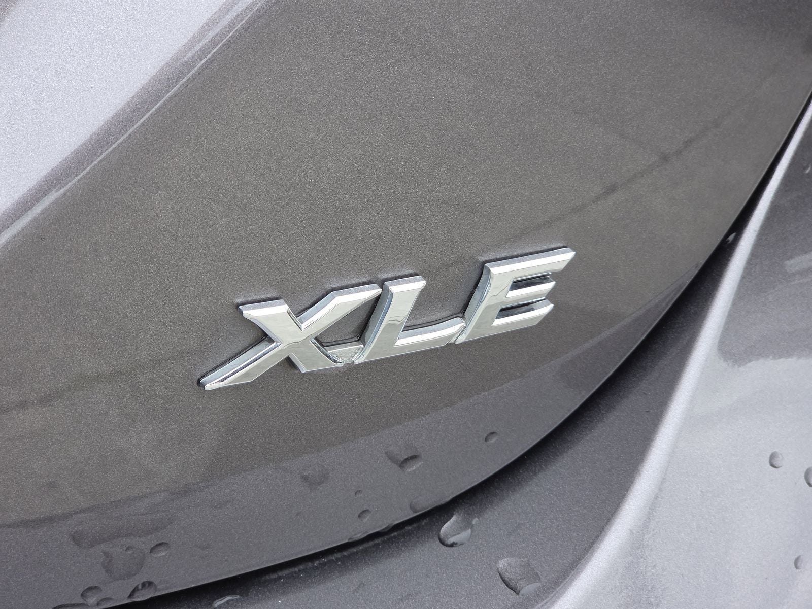 2023 Toyota Camry XLE - Photo 8