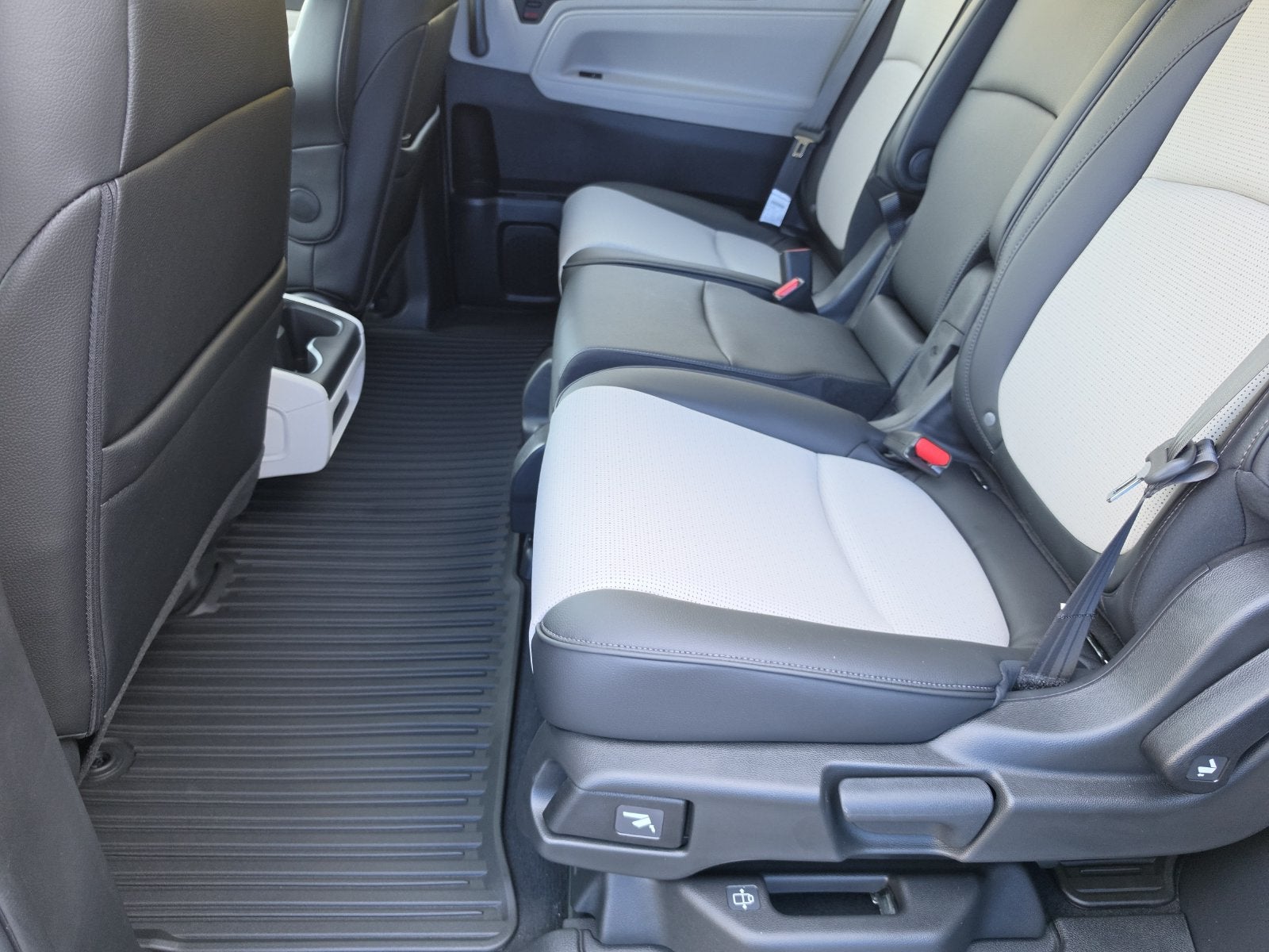 2027 Honda Odyssey Elite