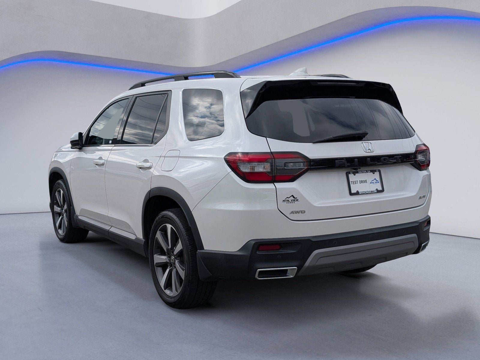 2023 Honda Pilot Elite