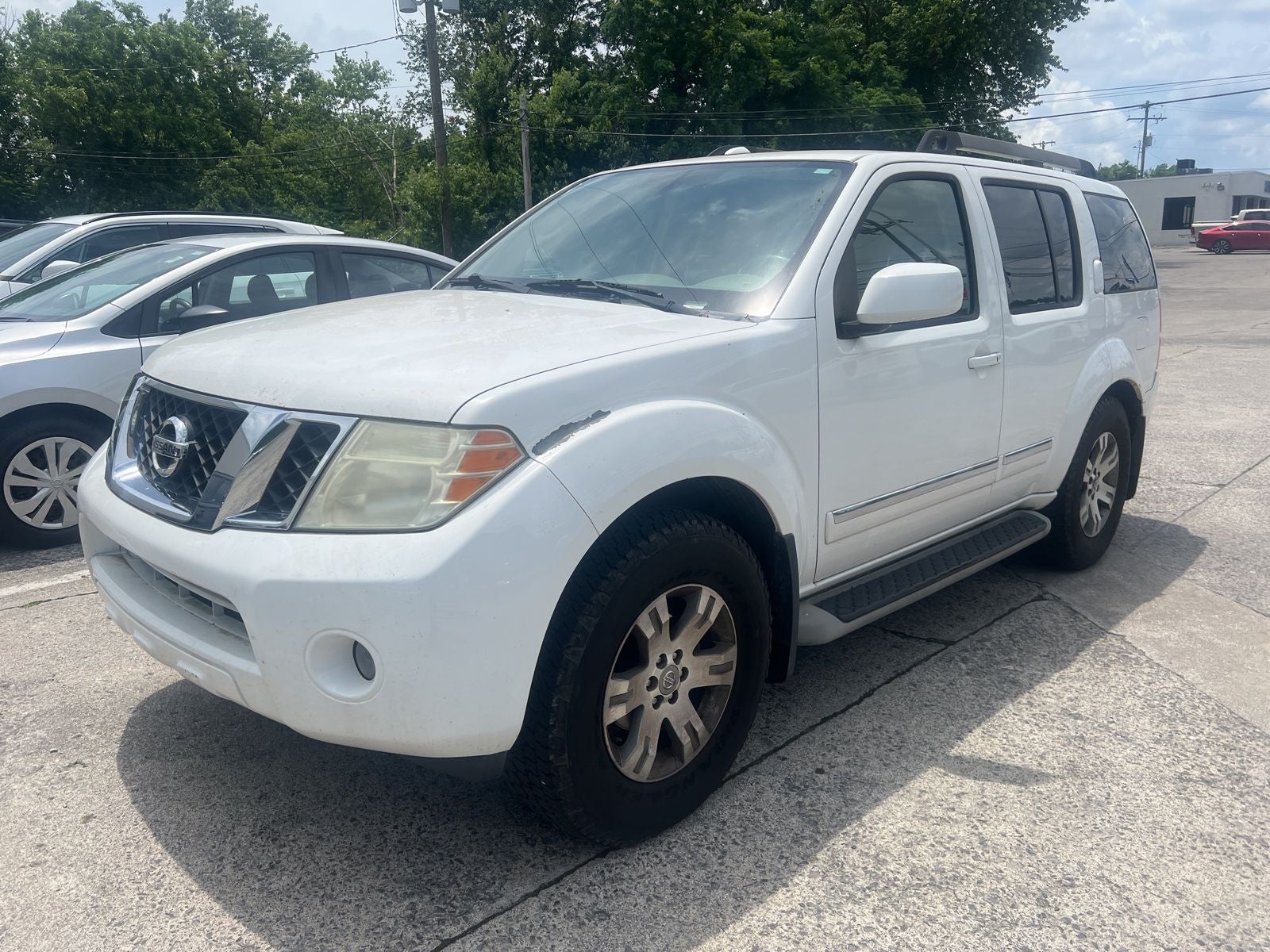 2011 Nissan Pathfinder S 4x4's photo