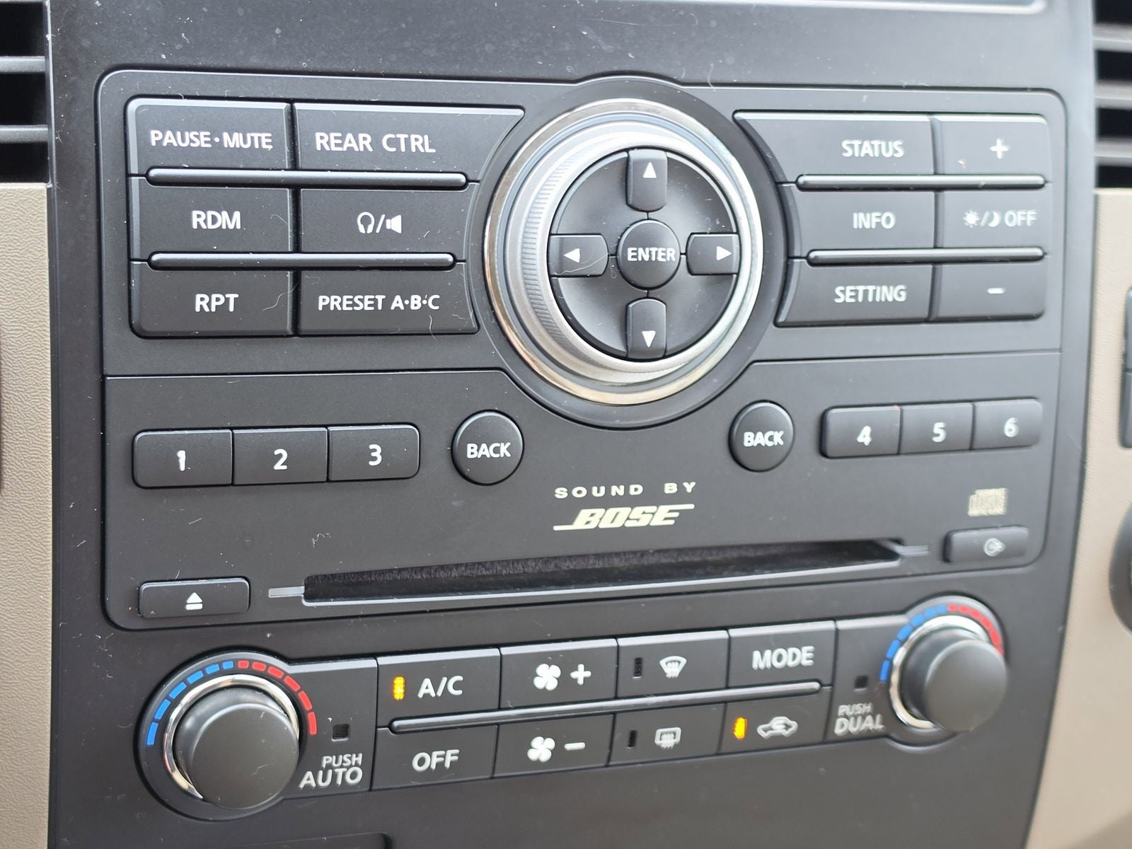 2011 Nissan Pathfinder Silver
