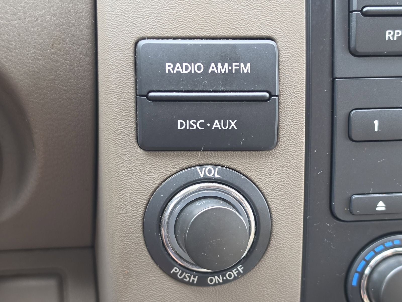 2011 Nissan Pathfinder Silver